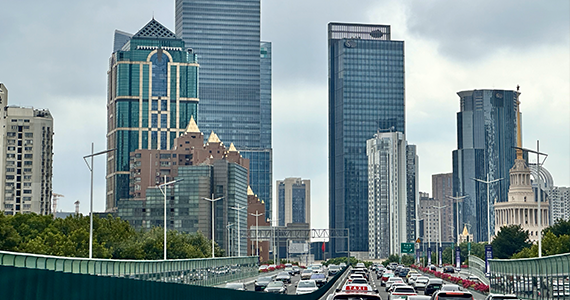 通过CNC筏钓轮查询域名